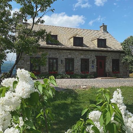 Domaine Steinbach Cidrerie B&B Distillerie Saint-Pierre-de-l'Ile-d'Orleans Ngoại thất bức ảnh
