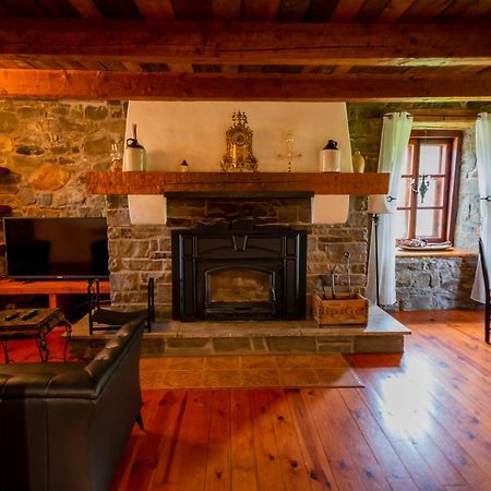 Domaine Steinbach Cidrerie B&B Distillerie Saint-Pierre-de-l'Ile-d'Orleans Ngoại thất bức ảnh